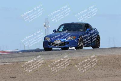 media/Oct-04-2025-OnGrid (Sat) [[44bd565ffa]]/Blue Group/Grapevine/